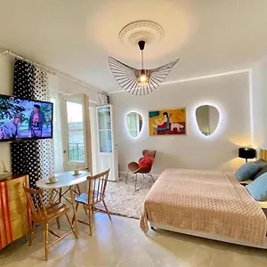 Luxury Panda In Old Town Apartment Krakow