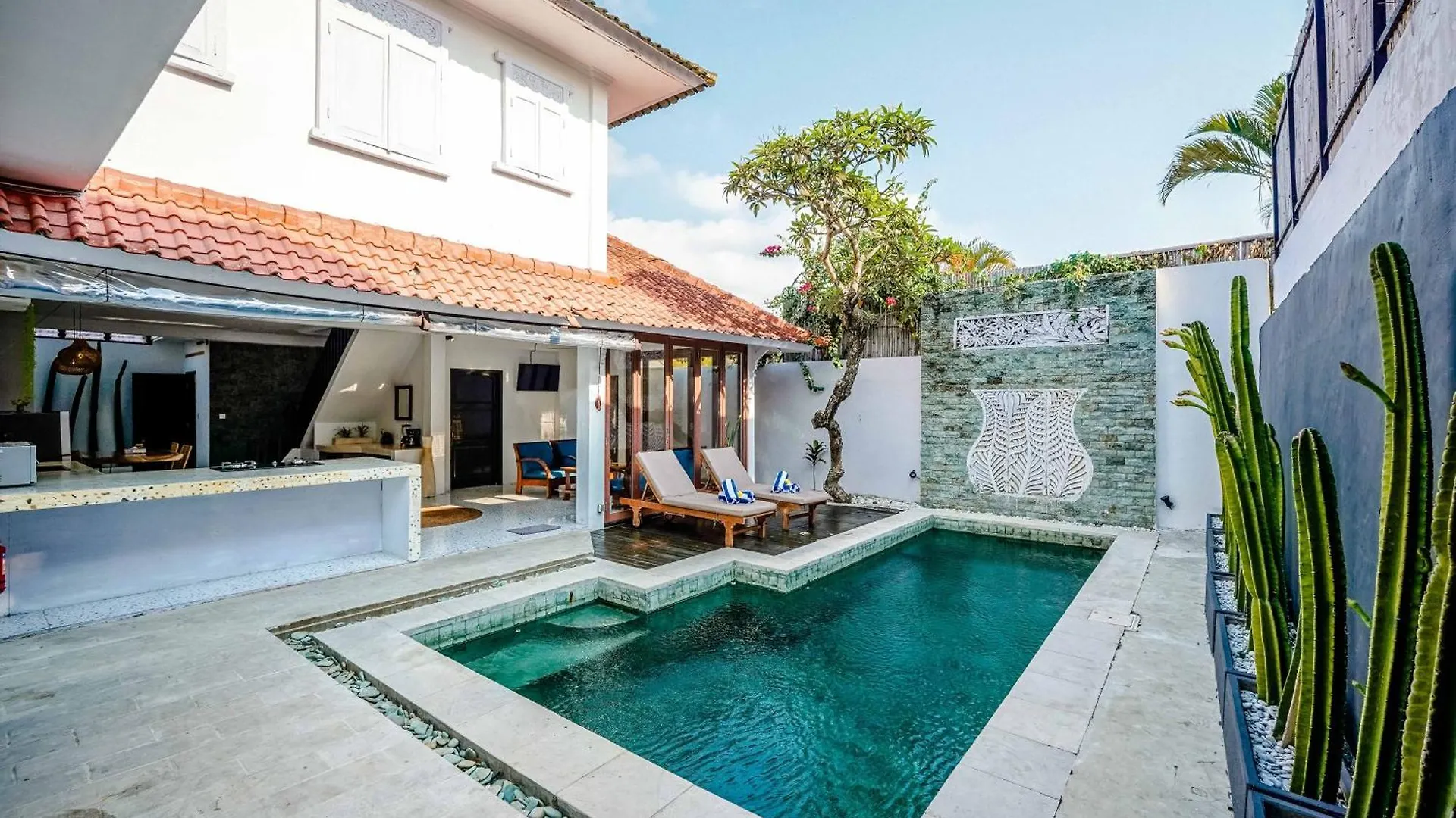 Lalita Villas Seminyak سمينياك
